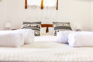 1 quarto, ferros/tábuas de passar roupa, acesso à internet