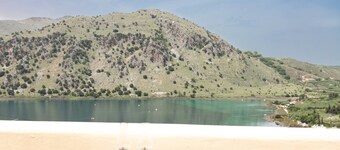 Bental's Dream Place With Lake And Sea View