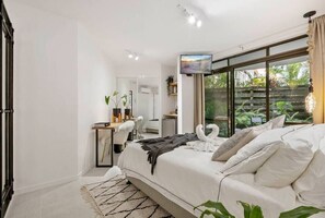 Fer et planche à repasser, Wi-Fi, draps fournis