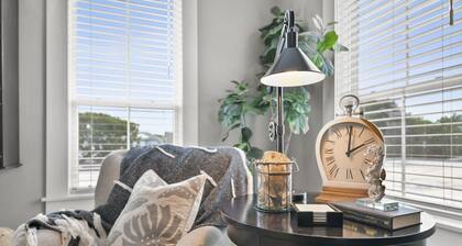 The Sparkled Seahorse