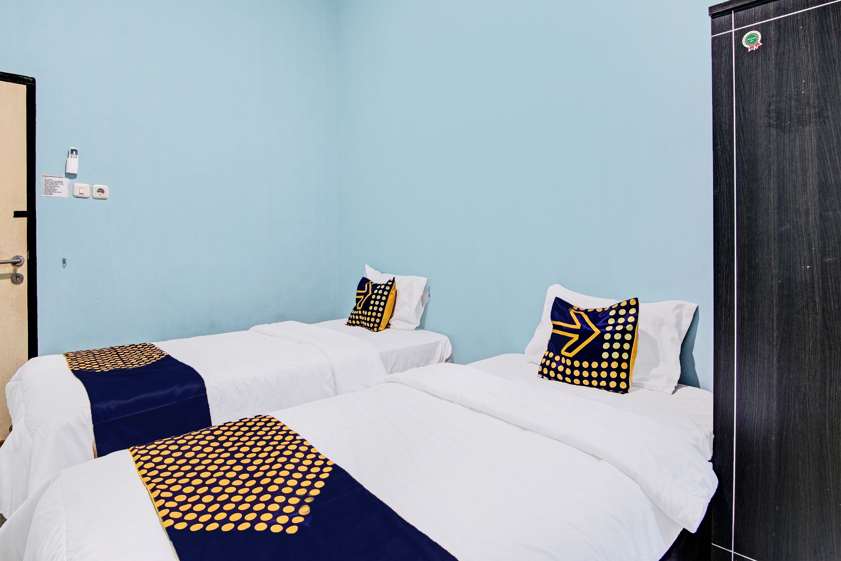 Foto - SPOT ON 92339 Agitha Homestay