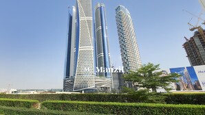 Front of property - Manzil - Cozy 1BR in Paramount w Burj Khalifa View (Dubai)