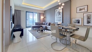 Interior - Manzil - Cozy 1BR in Paramount w Burj Khalifa View (Dubai)