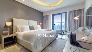 Luxury Apartment - Manzil - Cozy 1BR in Paramount w Burj Khalifa View (Dubai)