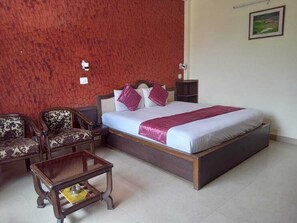Superior Room - The Mahesh Regency (Rampur)