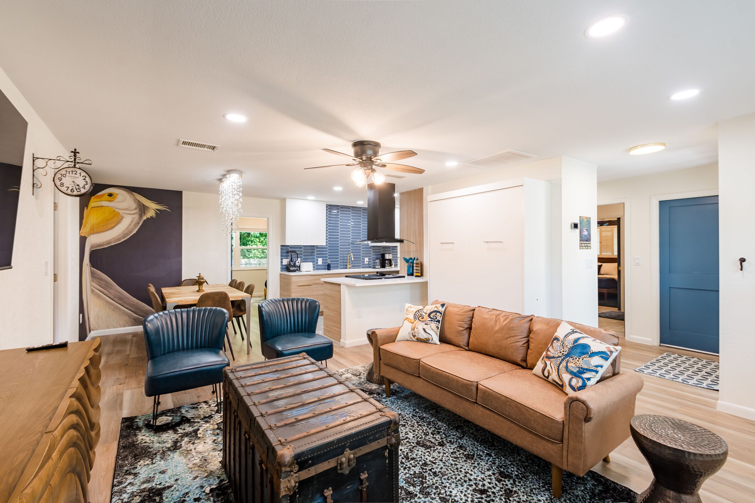 Welcome to The House of Kraken in Palm Harbor! Blocks from Lake Tarpon!