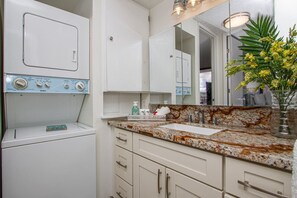 ヘアドライヤー