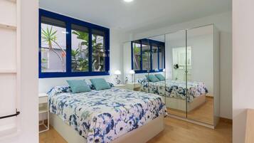 2 Schlafzimmer, Bügeleisen/Bügelbrett, WLAN, Bettwäsche