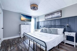 8 室のベッドルーム、アイロン / アイロン台、旅行用ベビーベッド、WiFi