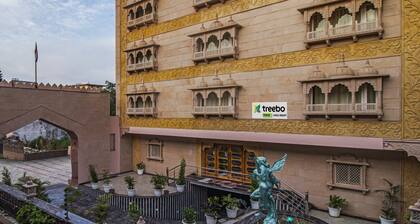 Treebo Haveli Resort Roots, Bhupatwala Haridwar