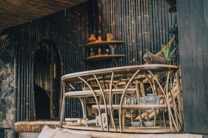 Hideout Element | Private kitchen | Cleaning supplies