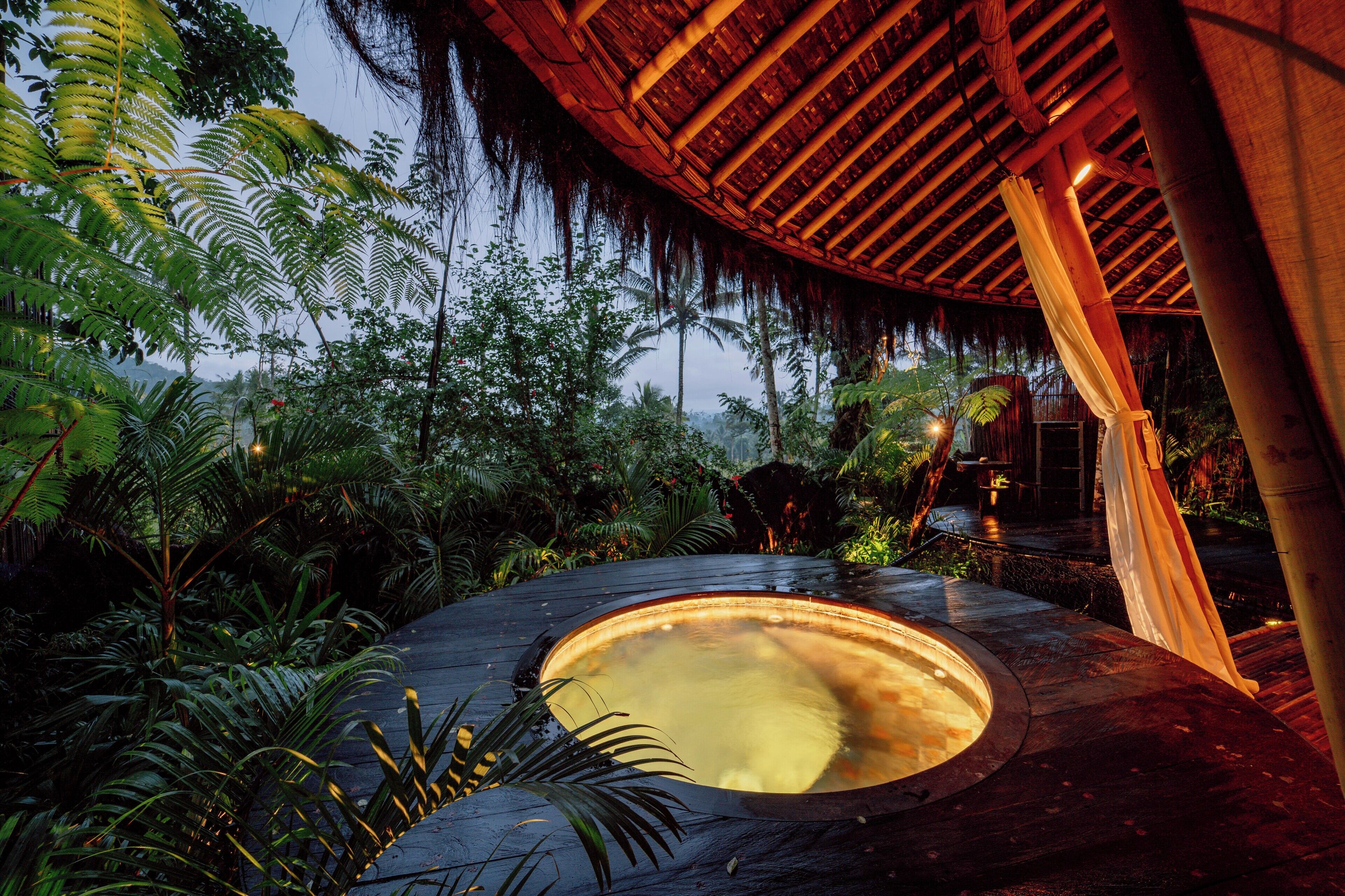 Hideout Tantra | Bathroom