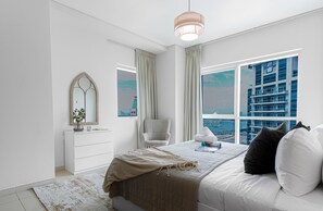 2 bedrooms, in-room safe, iron/ironing board, free WiFi