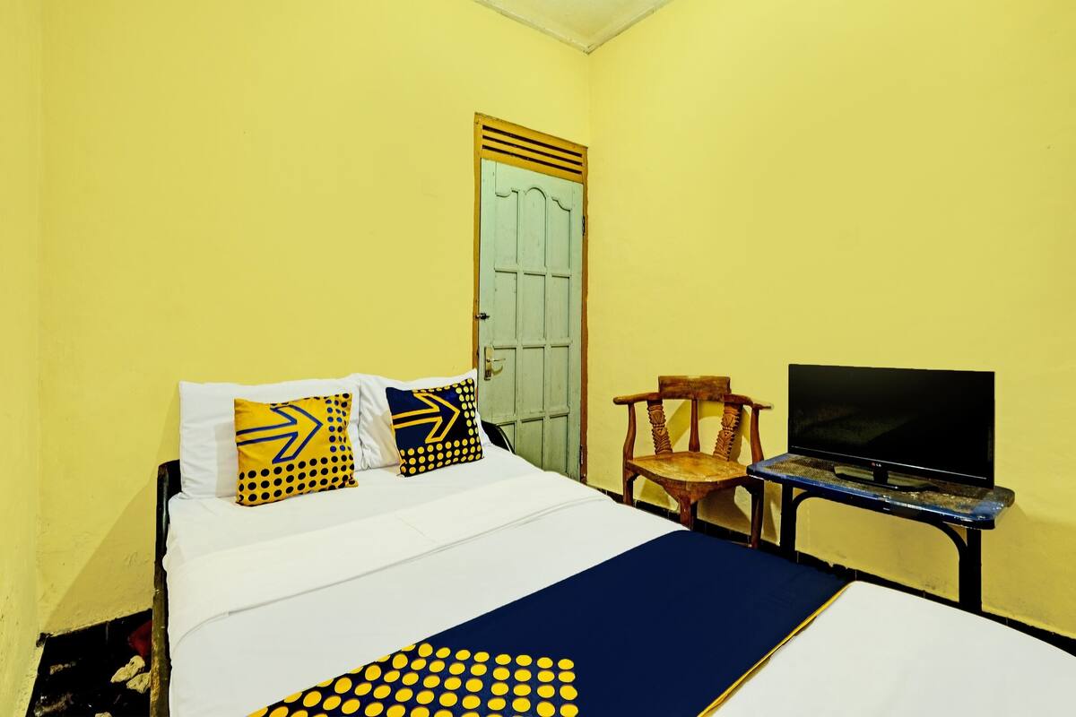 Economy Double Room