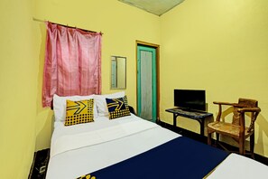 Economy Double Room | Pemandangan dari bilik