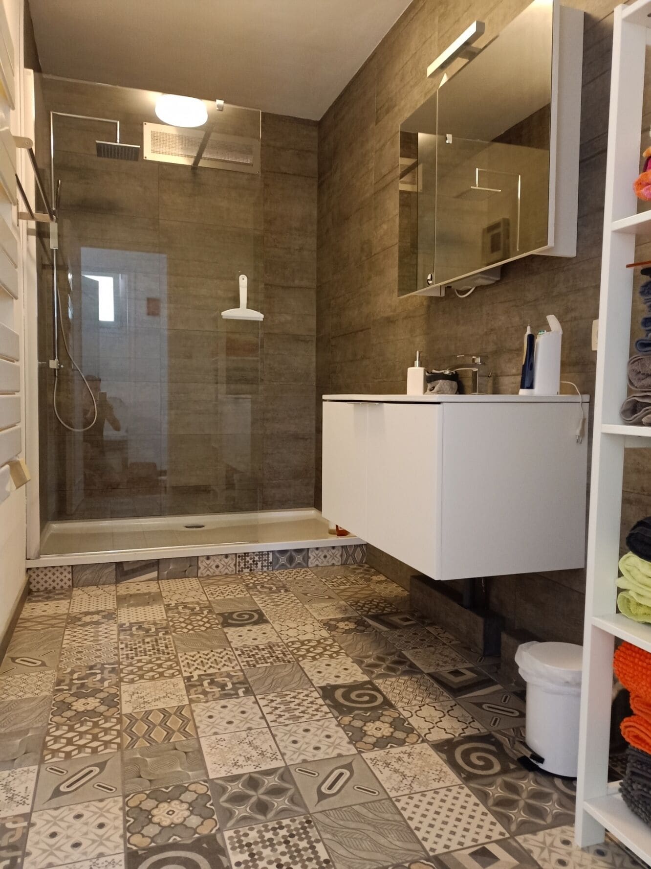 Dusche, Haartrockner