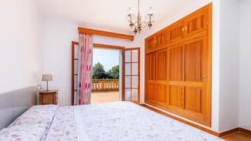 4 habitaciones, wifi gratis y ropa de cama