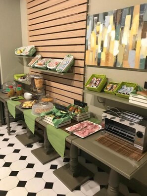 Dining - Apartment 'Residence Paradiso Bilocale 103' with Balcony, Wi-Fi and Air Conditioning (Moneglia)