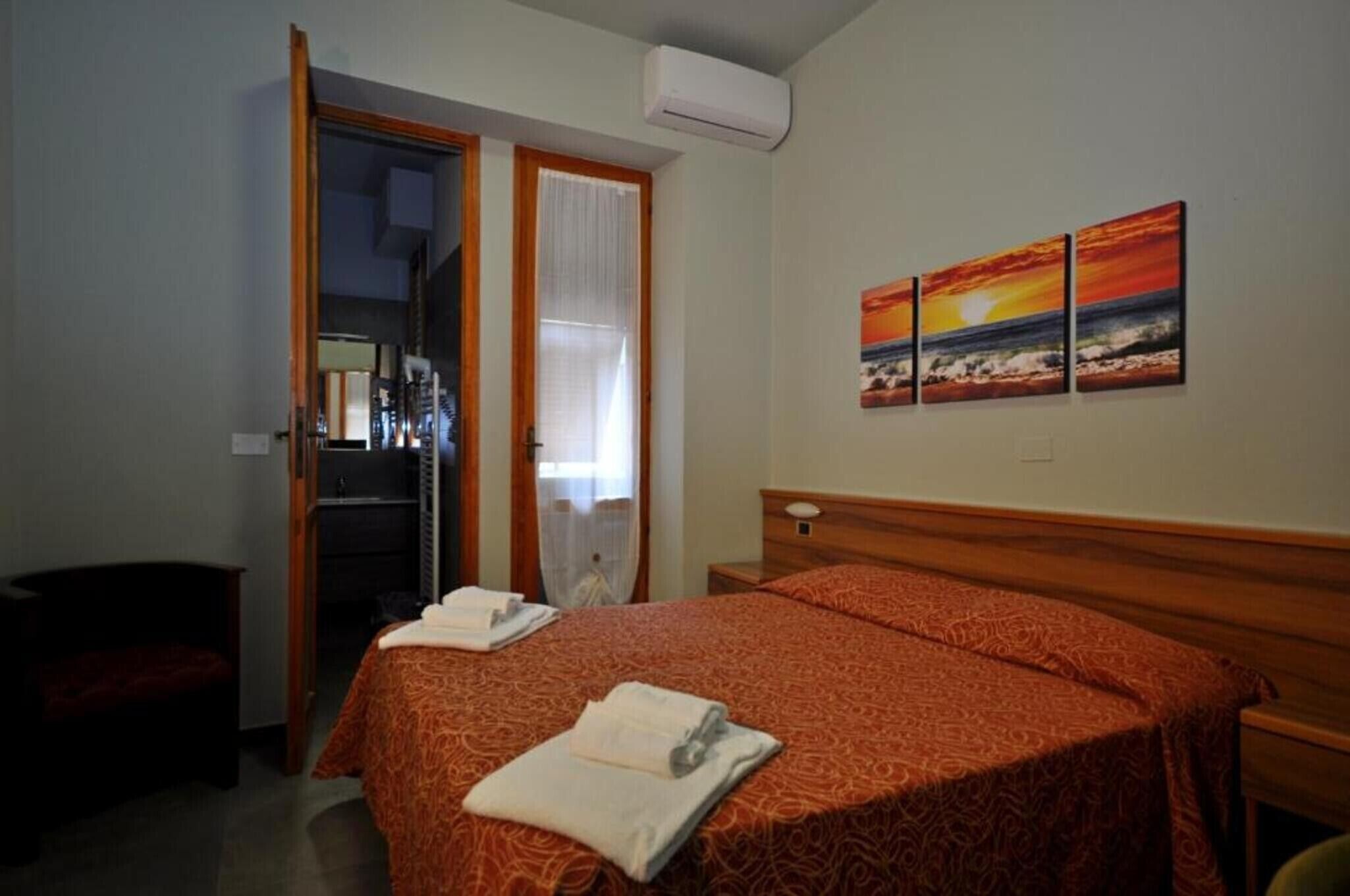 1 bedroom, WiFi (free), bed sheets