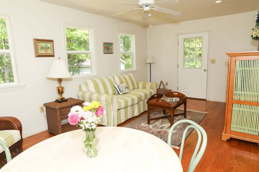 Sweetwater Cabin By Buffalo Mountain Getaway - Floyd, VA