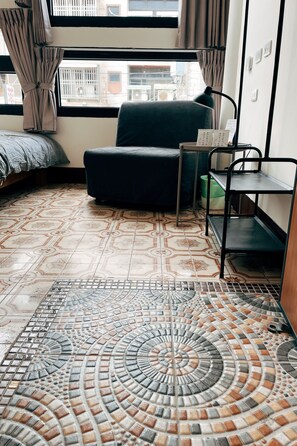 Classic Double Room | Free WiFi - Yaboo Hotel (Xihu)
