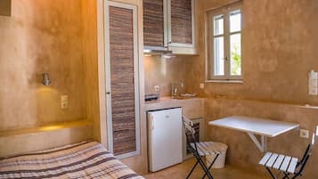 2 bedrooms, in-room safe, free WiFi, bed sheets