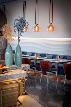 Daily buffet breakfast for a fee - MGM Qingdao (Qingdao)