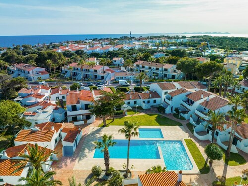 Casa Lola   Serene and luxurious apartment with balcony