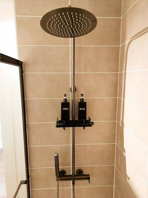 Dusche