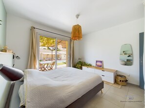 3 chambres, Wi-Fi gratuit, draps fournis