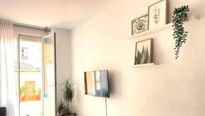 Interior - Apartamento con Terraza en el Casco Antiguo de Pamplona - Ayla San Fermín (Pamplona/Iruña)