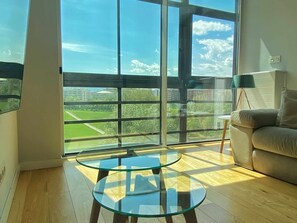 TV - Singular Deluxe apartment, downtown Pamplona (Pamplona/Iruña)