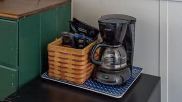 Kaffee und/oder Kaffeemaschine