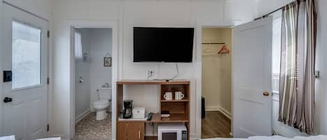 1 Schlafzimmer, BĂŒgeleisen/BĂŒgelbrett, kostenloses WLAN, BettwĂ€sche