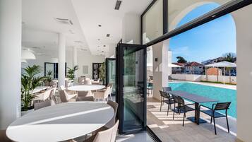 Seasonal outdoor pool