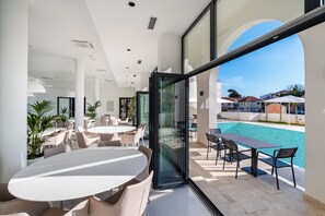 Seasonal outdoor pool