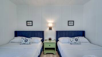 1 habitación, tabla de planchar con plancha, wifi gratis y ropa de cama