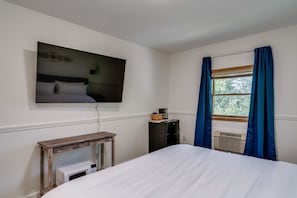 1 dormitorio, tabla de planchar con plancha, wifi gratis y ropa de cama