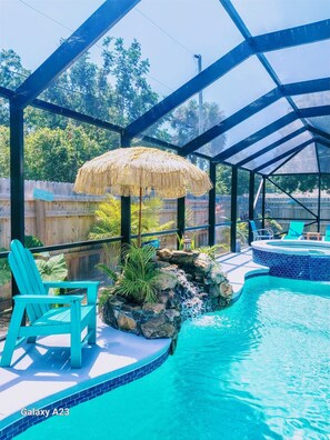 Piscine extérieure, piscine chauffée