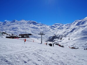 Snow and ski sports