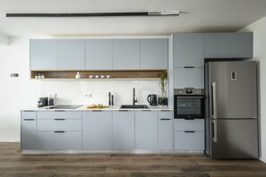 아파트 | 전용 주방 | 식기 세척기, 에스프레소 메이커, 조리 도구/접시/주방 기구