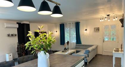 Villa Piscine & Terrain Tennis