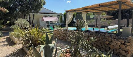 Jardines del alojamiento