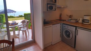 Private kitchen - Studio in Sète with terrace, sea view and parking (Sète)