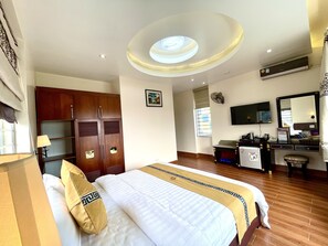 Habitación doble superior | Ropa de cama de alta calidad y camas con efecto memoria 