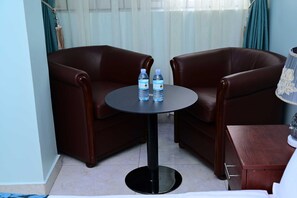 1 bedroom, WiFi, bed sheets - BLUE STAR EXPRESS HOTEL Kampala - Entebbe Rd, Kampala (Kampala)
