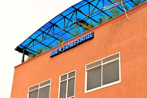Exterior detail - BLUE STAR EXPRESS HOTEL Kampala - Entebbe Rd, Kampala (Kampala)