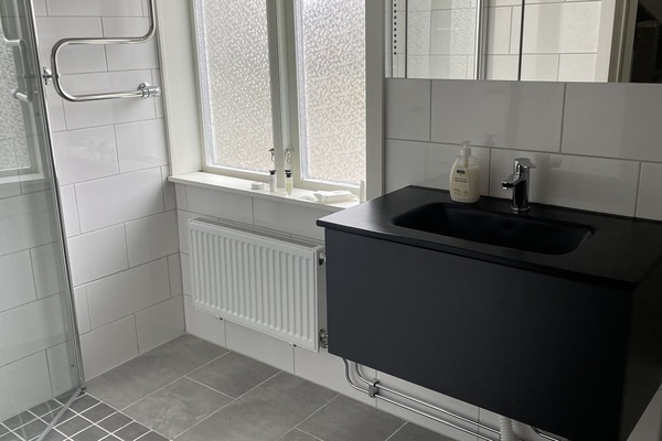 Dusche im Erdgeschoss