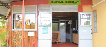 BOULEVARD EXCELSIOR MOTEL