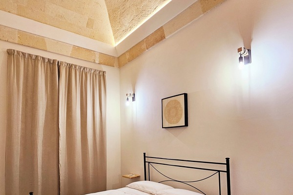 1 bedroom, iron/ironing board, bed sheets